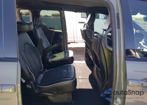 2022 Chrysler Pacifica Limited z USA, uszkodzony, nr VIN 2C4RC1GG0NR187714